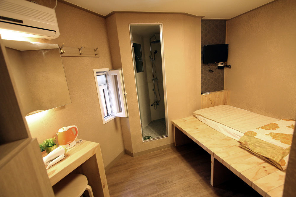 Kim Stay 2 Seoul Exterior photo